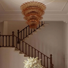 Palmette 4-Tier Red Stairs